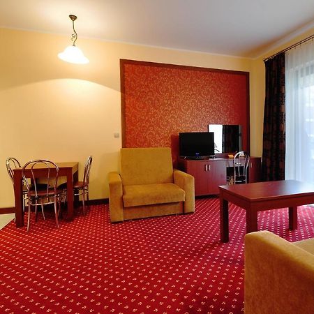 Apartamenty Continental Krynica Morska Zewnętrze zdjęcie
